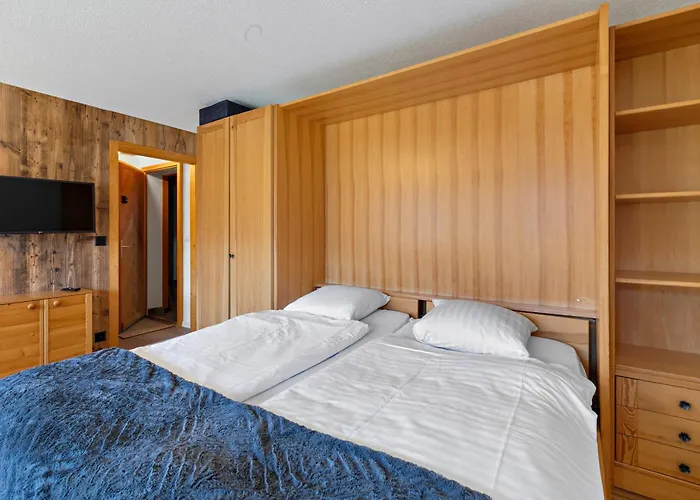 アパート Chaleureux Avec Vue Epoustouflante サン・リュク